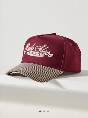 Anthropologie Park Ave Parlour Burgundy Hat Houndstooth Brim NWT